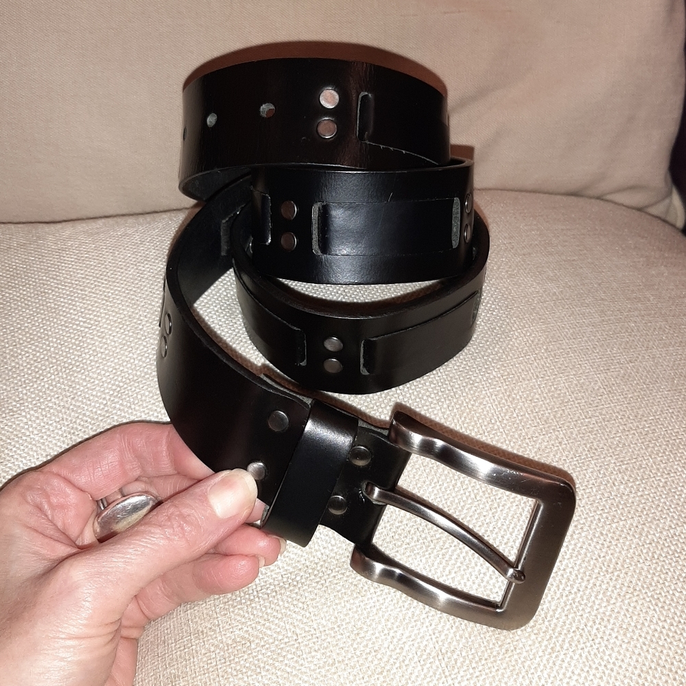 Mens leather belt